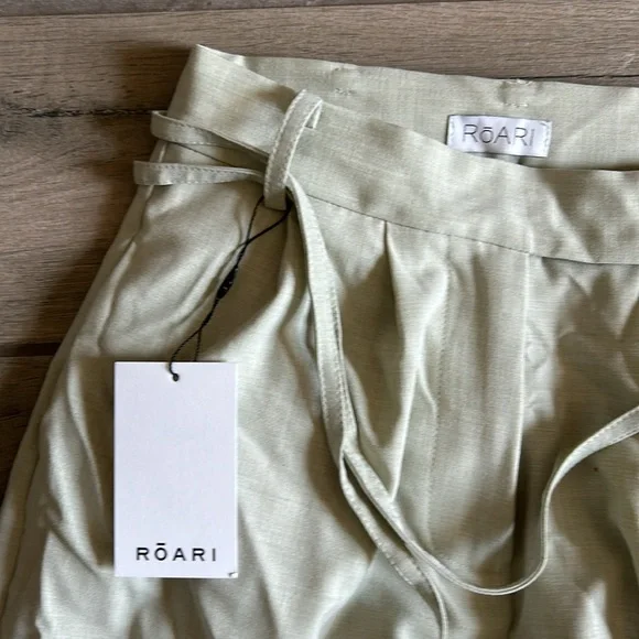 Roari kat trouser